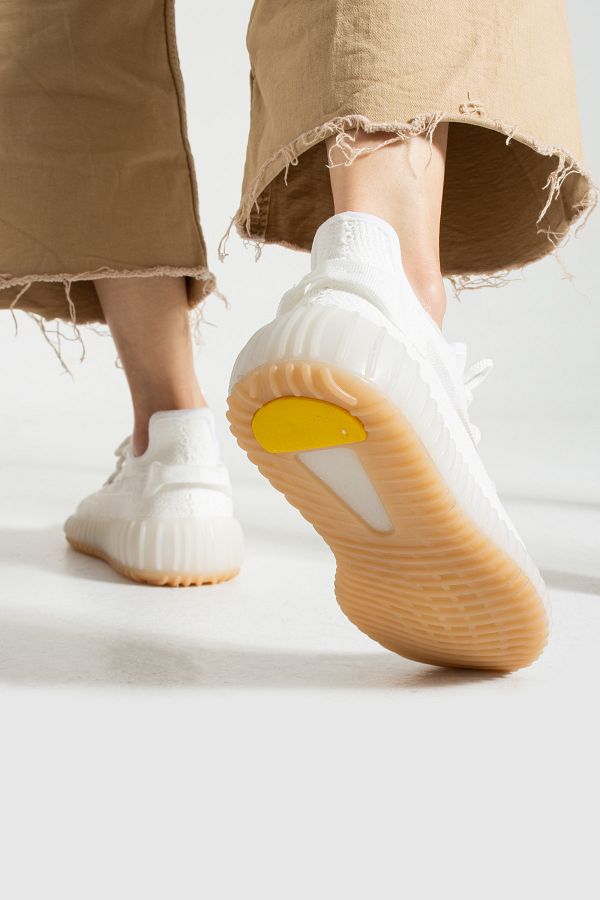 Yeezy womens shoes white 2025