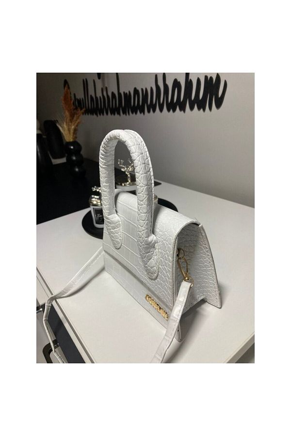 Mini patent bag outlet