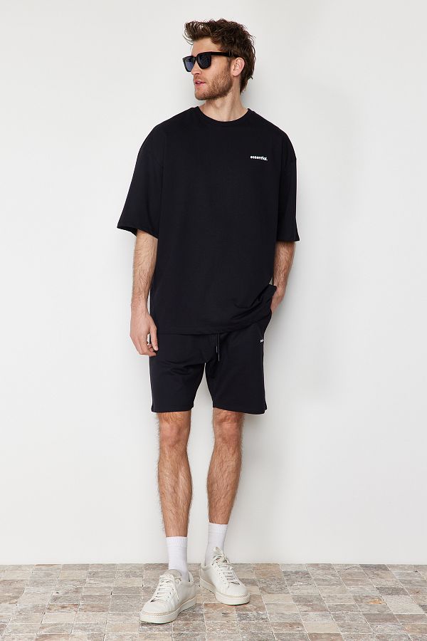 Trendyol Collection-Μαύρο Oversize εμπριμέ σετ αθλητικής φόρμας - 100% βαμβάκι TMNSS24EM00003 1