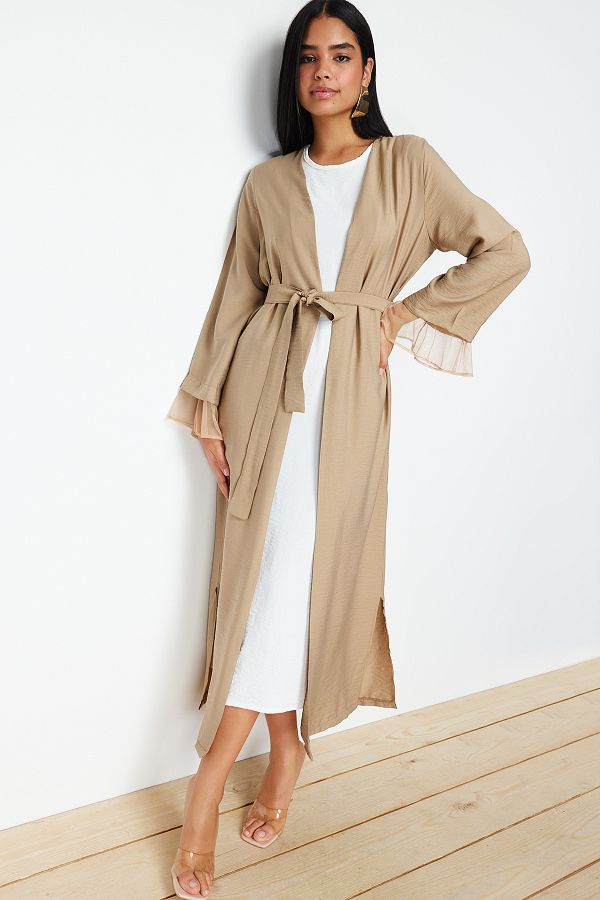 Trendyol Modest-Gewebte Kappe mit Gürtel und Tülldetail in Nerzfarbe, Ferace und Abaya TCTSS24KF00010 1
