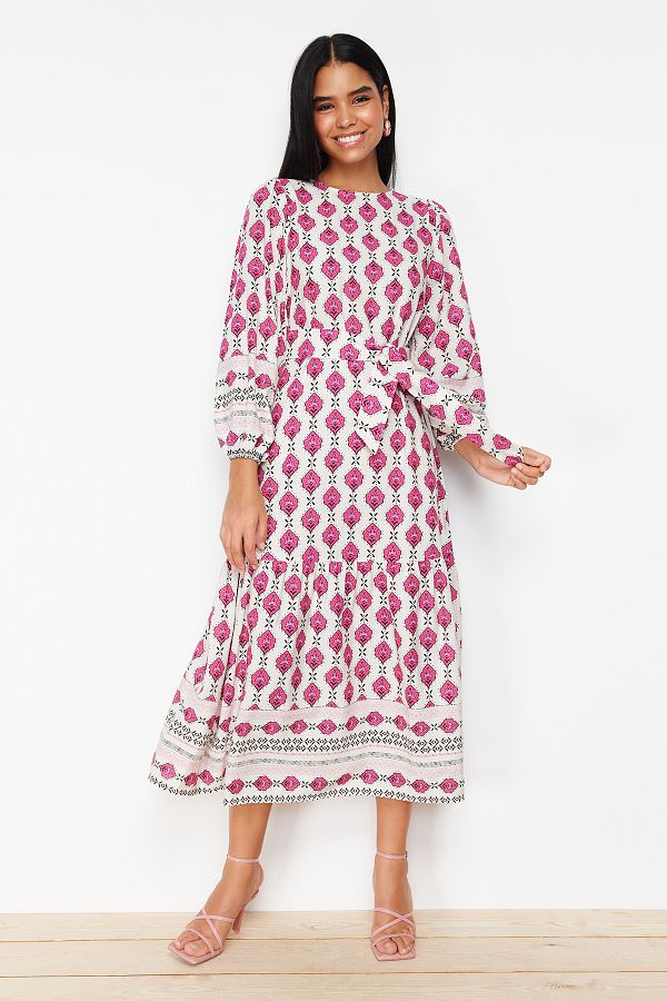 Trendyol Modest-Gewebtes Kleid in Leinenoptik mit ethnischem Muster in Fuchsia TCTSS24EB00062 1