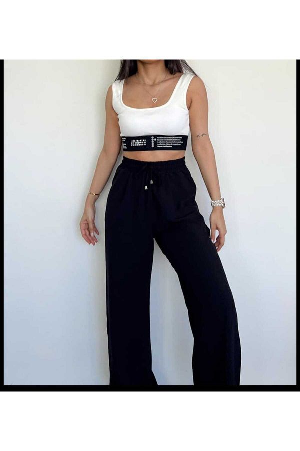 Elizar Moda-White Elastic Waist Text Detailed Crop Top 1