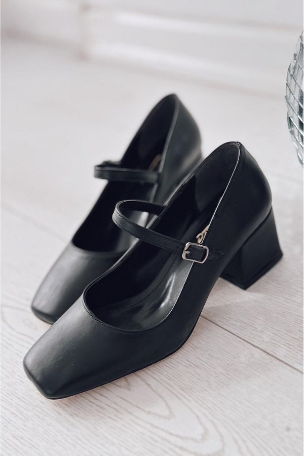 I Love Shoes Monse Matte Leather Mary Jane Women s Heeled Shoes Black Trendyol