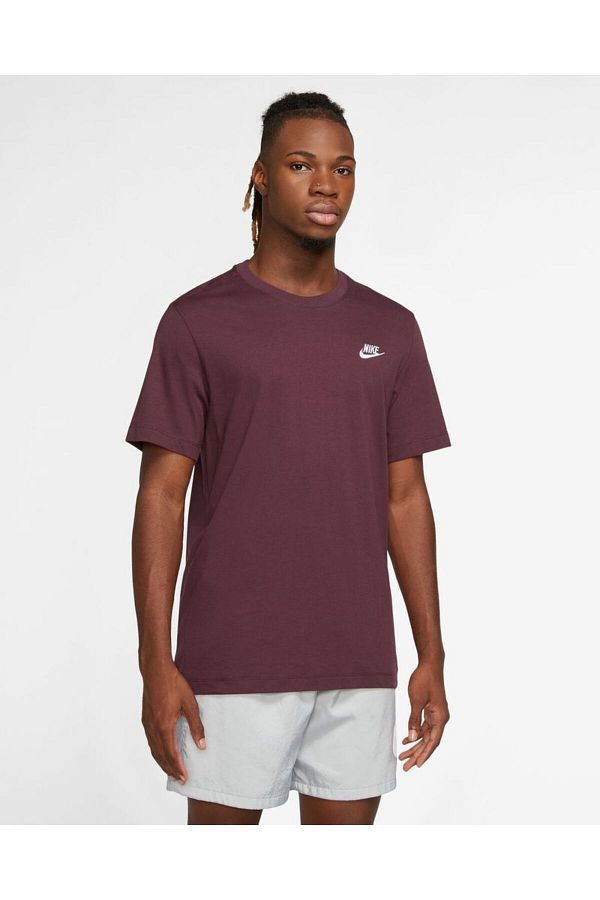 Nike t shirt burgundy deals