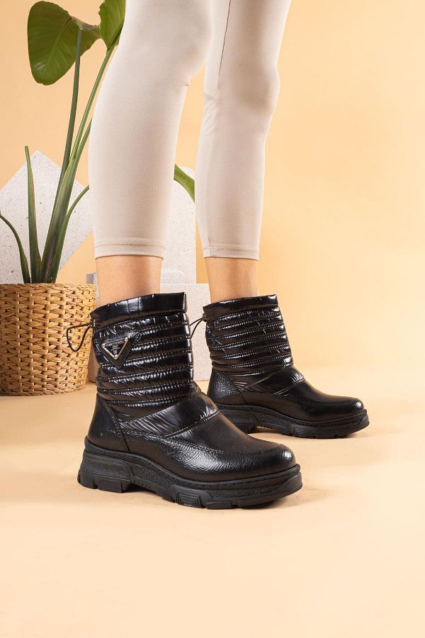 Getcho Levan Black Patent Leather Snow Boots Trendyol