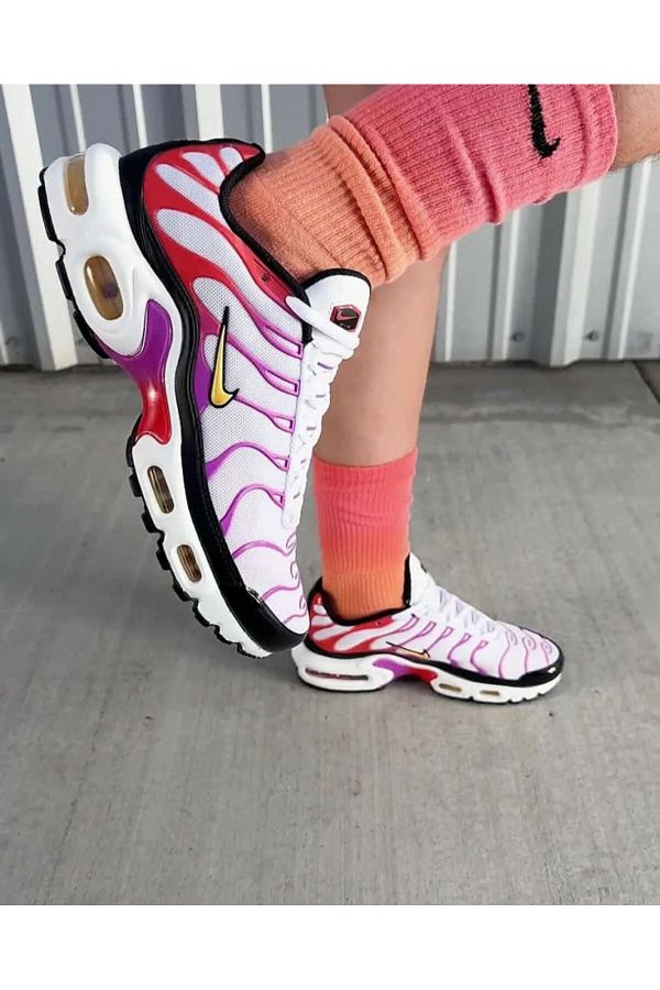 Nike Air Max Plus Sportswear Women s Sneakers Trendyol