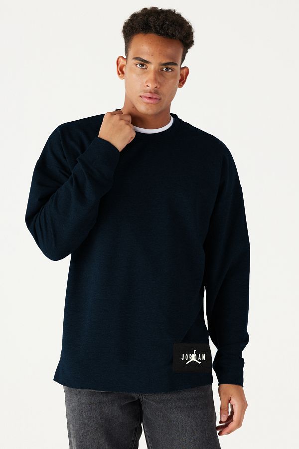 Thin crew neck sweatshirt new arrivals