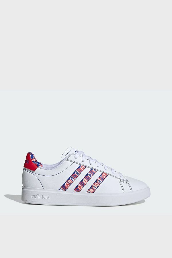 Adidas flat white shoes clearance