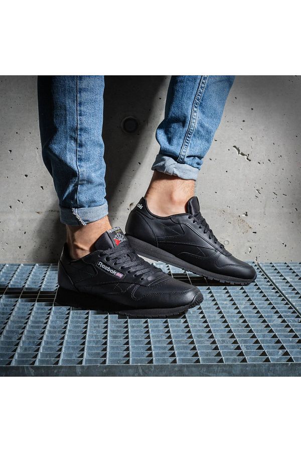 Reebok-CL LTHR Men's Running Shoes 1