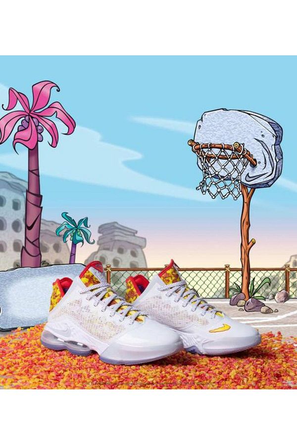 Lebron 12 abrikoos store