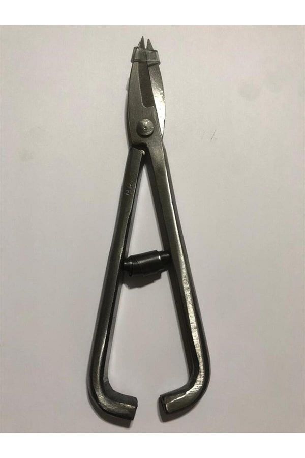 Welder-ARIF CURVE TIP LAZ SCISSORS 1