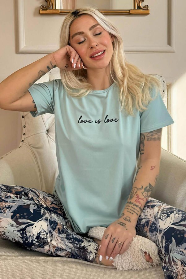 Pijamaevi Mint Love is Love Patterned Short Sleeve Knitted Women's Pajamas Set