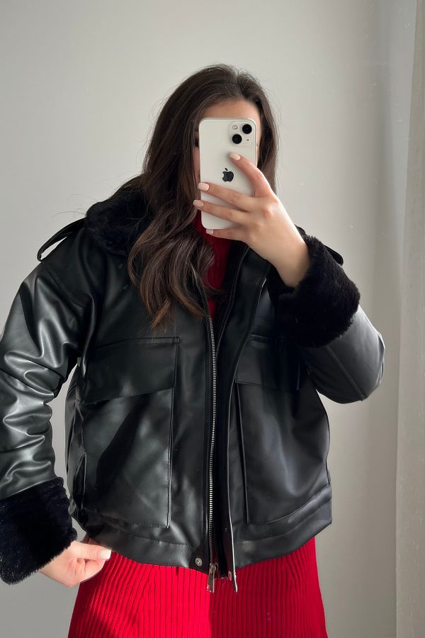 PERA AKSESUAR Black Leather Jacket with Fur Inside Trendyol