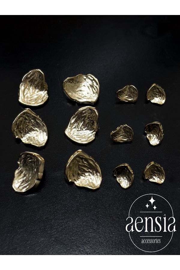 aensia-Light Gold Wrinkled Asymmetric Curved Shell Model Metal Coat Jacket Button - Set of 12 (6 Large + 6 Small) 1