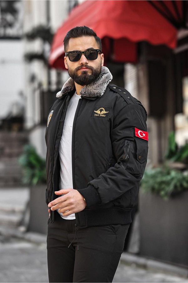 RHONES Men s Pilot Coat with Fur Collar and Epaulettes Trendyol
