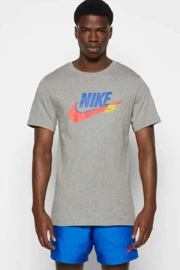 Nike t shirt athletic cut sales