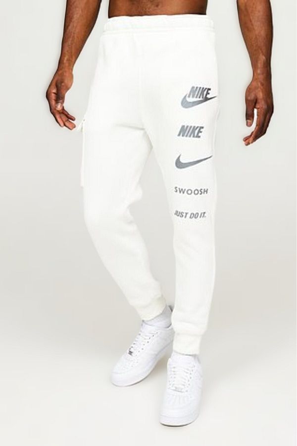 Nike Sportswear Standard Fit Men s Sweatpants with Cargo Pockets Trendyol