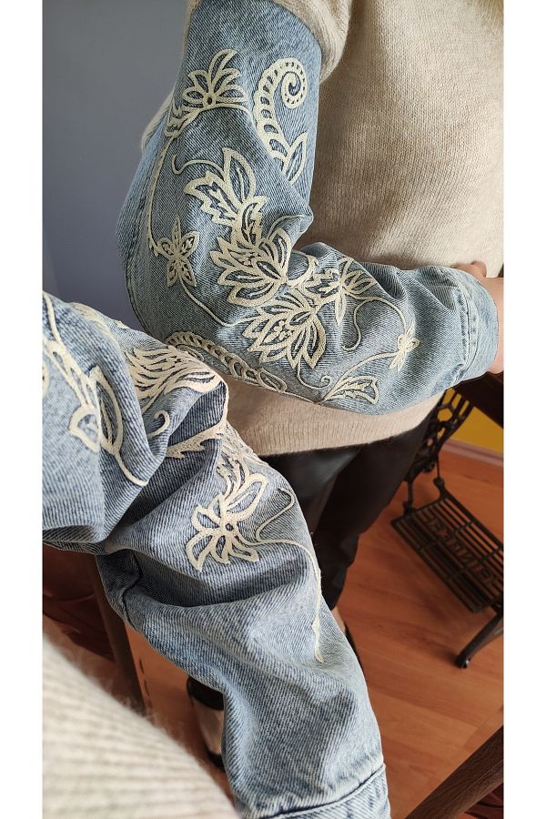Robin WOMEN S STONE COLOR SLEEVES EMBROIDERED JEANS DETAIL STD SIZE SIZE 38 42 STYLISH SWEATER Trendyol