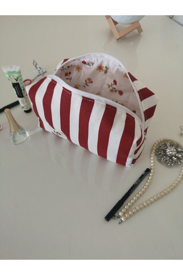 Burgundy makeup bag online