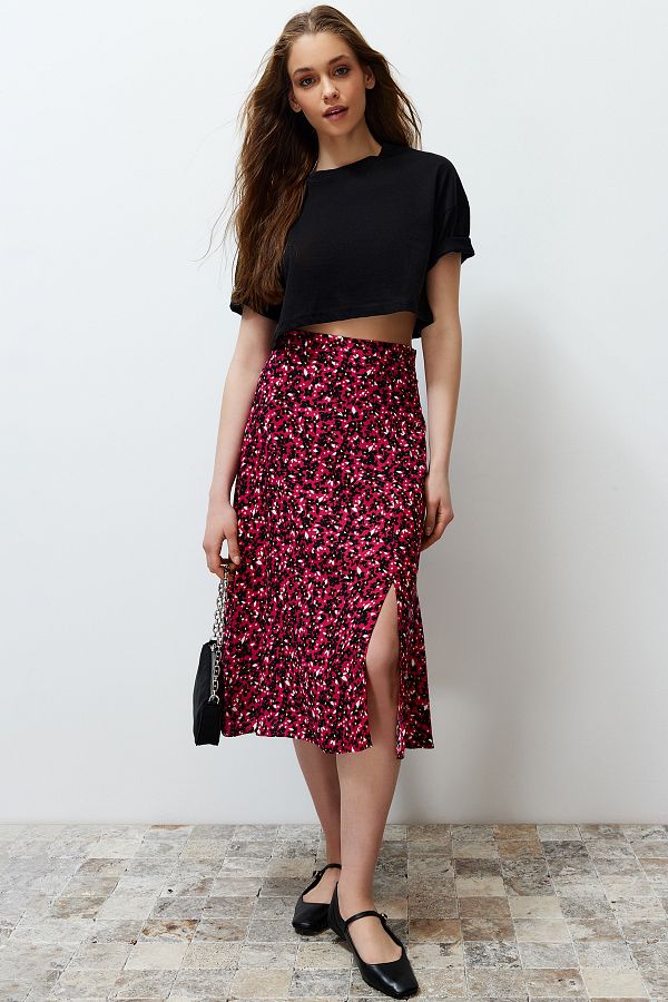 Trendyol Collection Pink Slit Detailed Viscose Fabric Floral Patterned Midi Woven Skirt TWOSS20ET0230 Trendyol