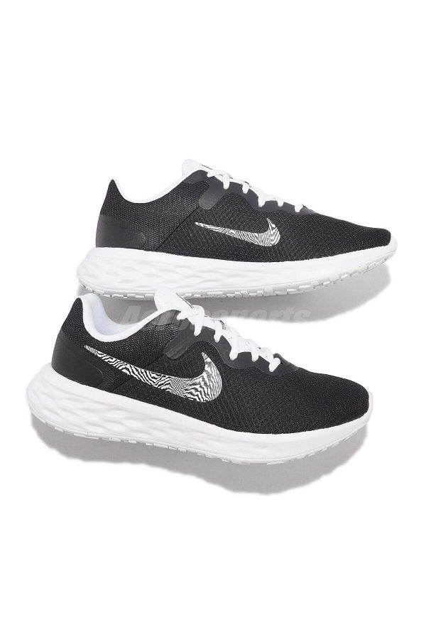 Nike flat running shoes cheap