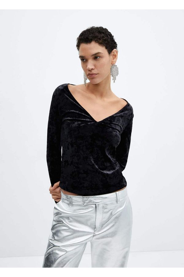 MANGO Woman-Velvet V-neck T-shirt 1