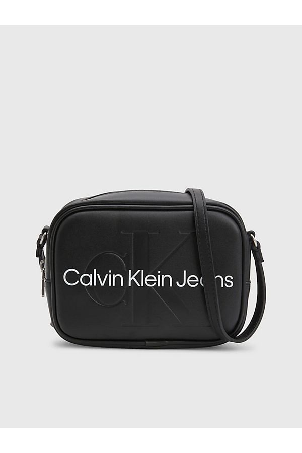 Calvin Klein Sculpted shoulder bag : : Fashion