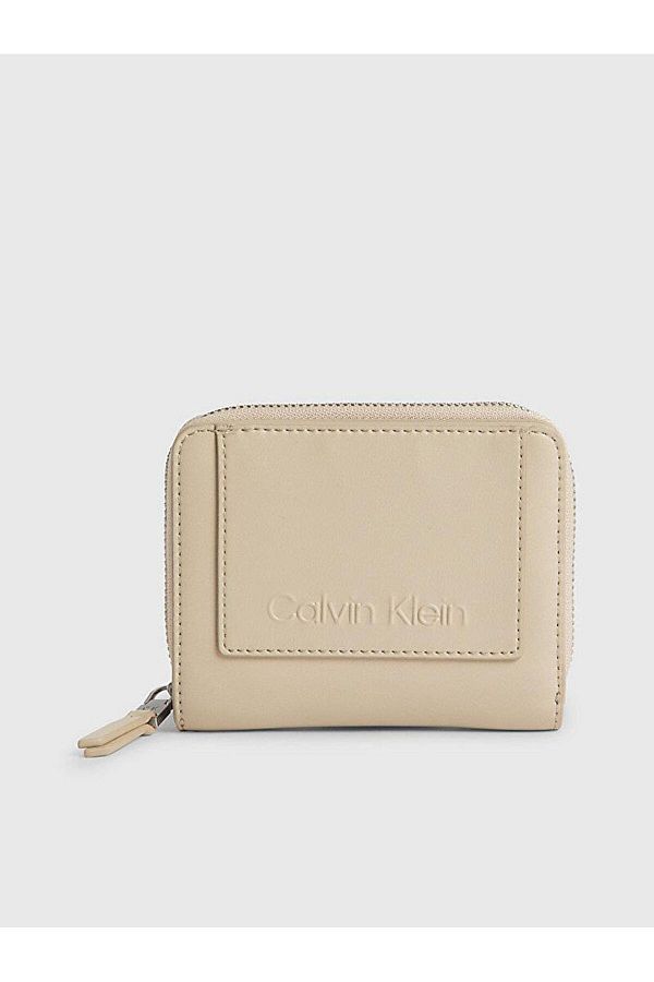 Calvin Klein K60k611099 Model Women s Wallet Trendyol