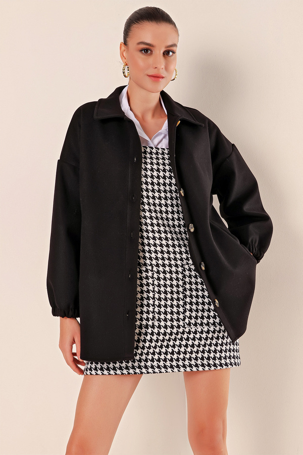 Bigdart-0674 Oversize-Shirt mit Taschen - Schwarz 1