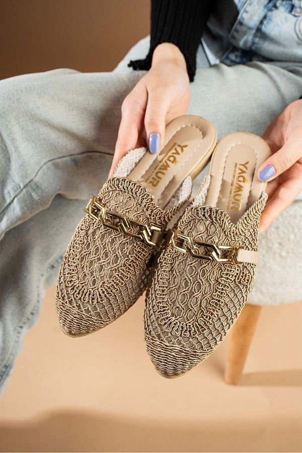 ESER VOGUE Slippers with Straw and Closed Front Outdoor and Home Slippers Trendyol