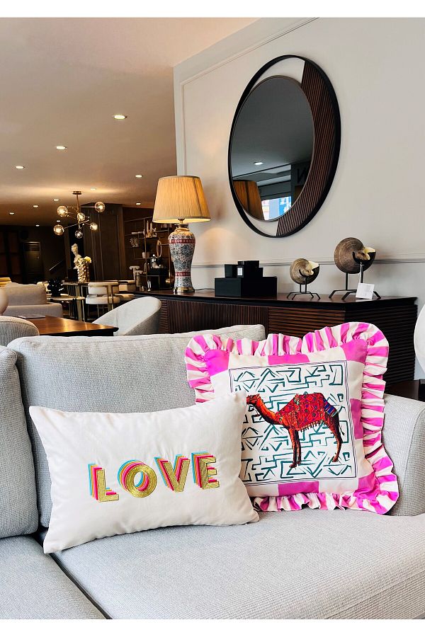 ge living-Husă de pernă decorativă din seria Rainbow cu model Love 1