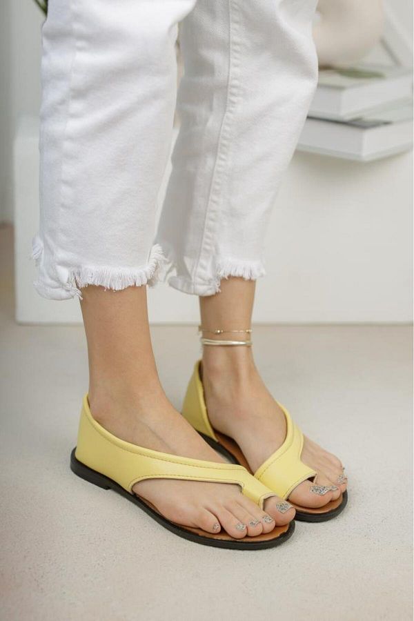 Flip moda shoes on sale