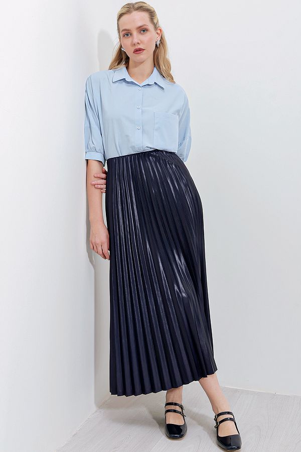 Bigdart-8009 Model Navy Blue Leather Look Pleated Skirt 1