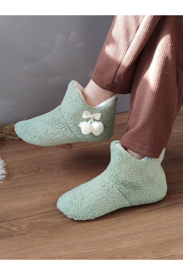meryemin buti i Betta Mint Green Pompom Detail Slippers Trendyol