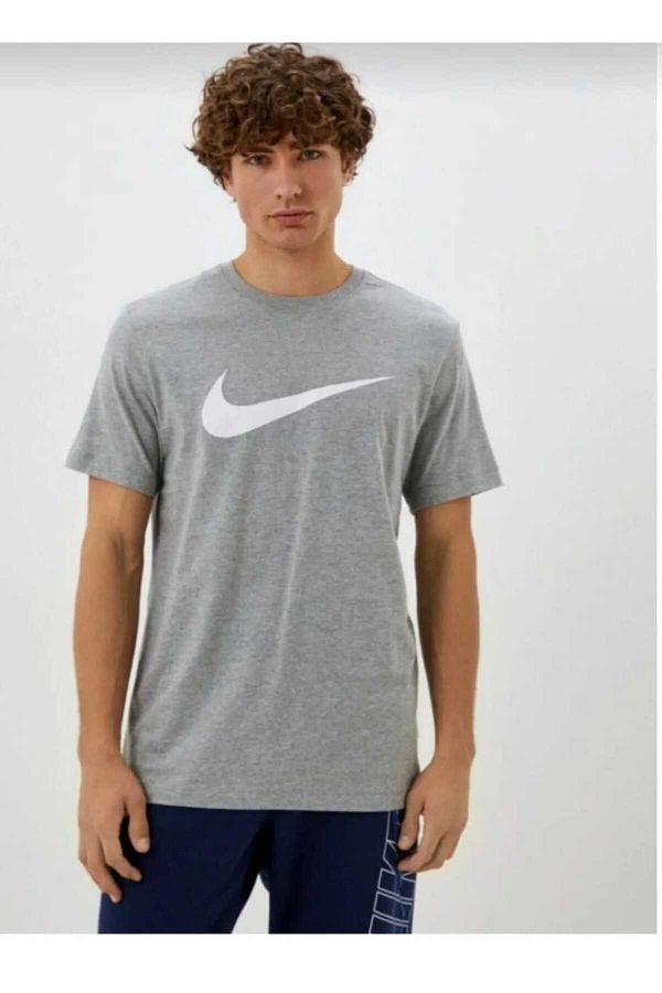 T shirt nike nsw clearance