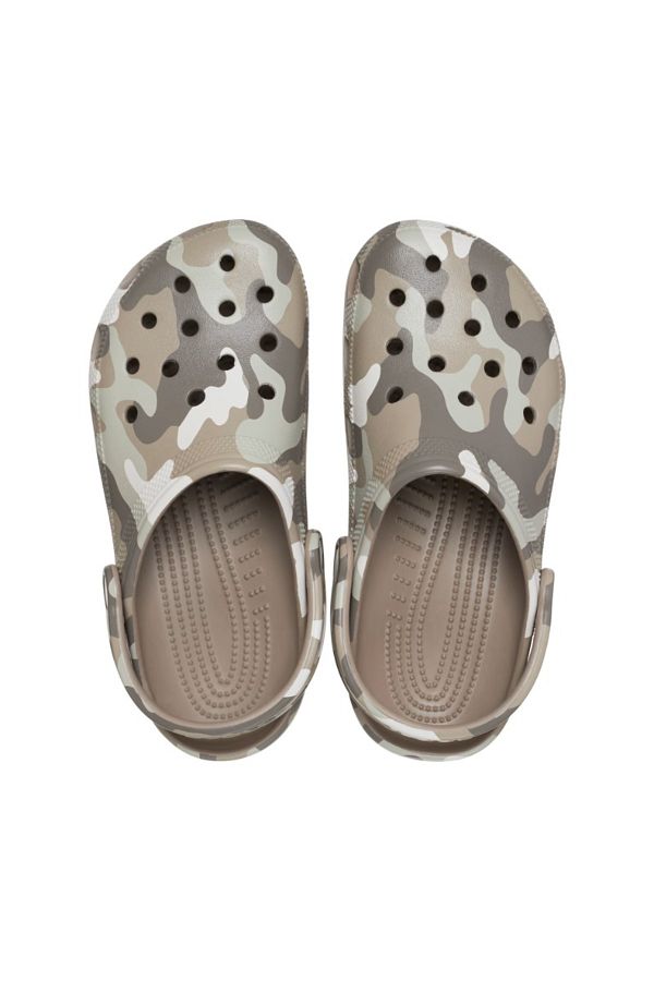 Mens camo croc flip flops top