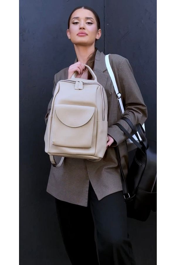 Medium size backpack women's online
