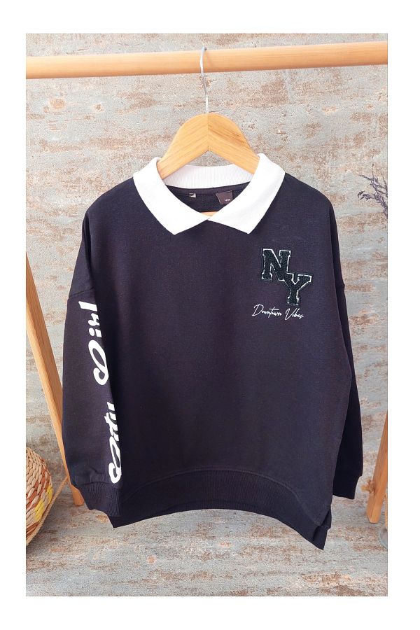 Black sweatshirt white strings best sale
