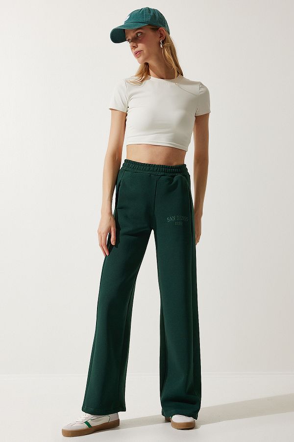 Happiness stanbul Women s Emerald Green Raised Straight Leg Thick Sweatpants HF00445 Trendyol