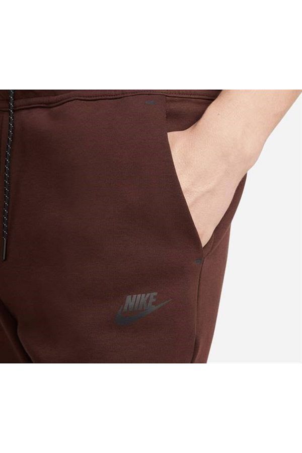 Nike tech fleece night maroon top