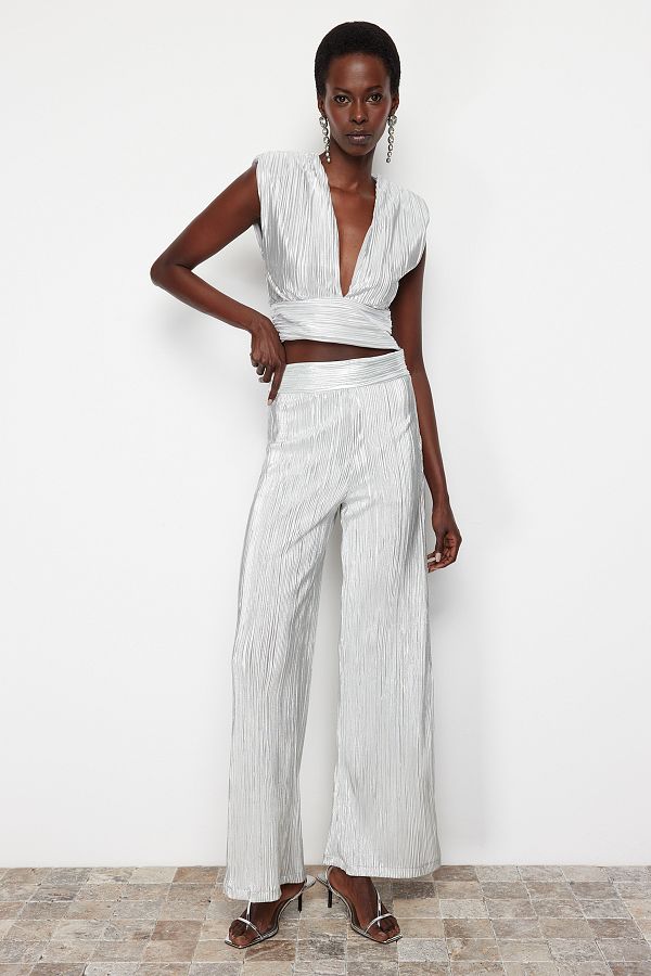 Trendyol Collection-Silberne Webhose mit Plissee - Weites Bein TPRSS24PL00006 1