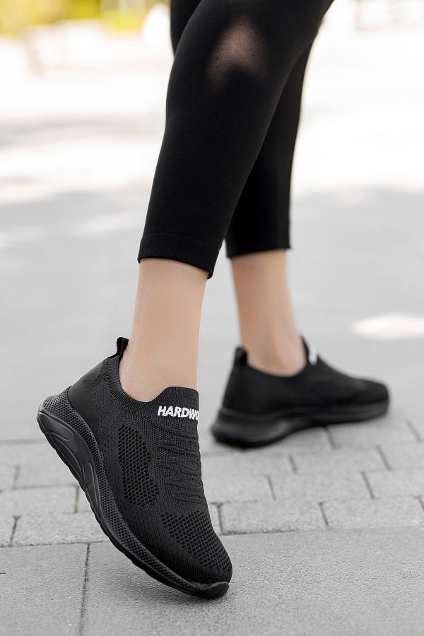 Stylish black non slip shoes store