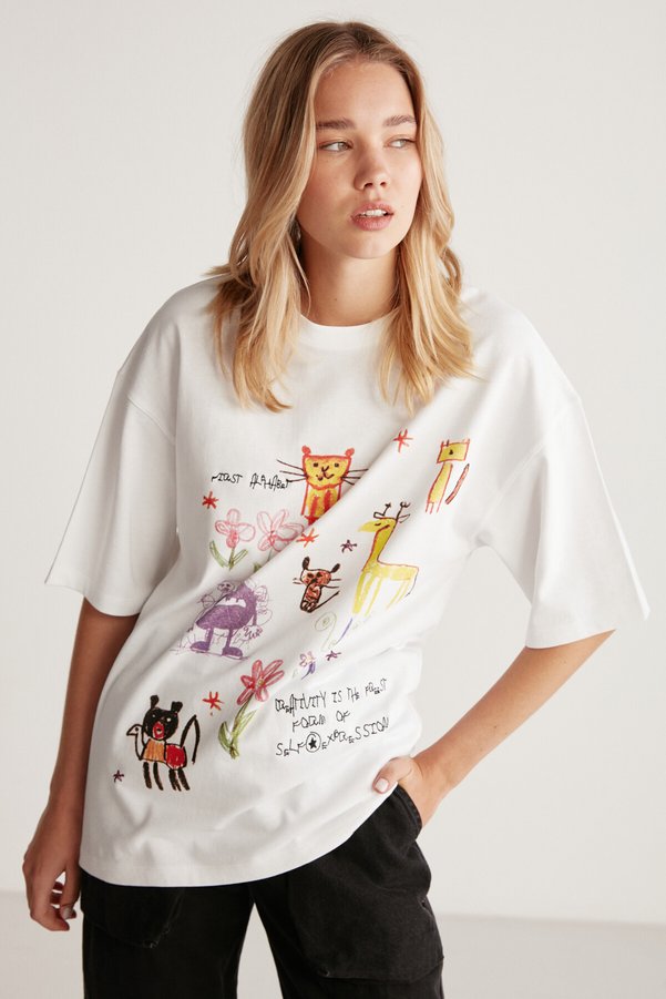 GRIMELANGE Millie Women's 100% Organic Cotton Oversize Loose Fit White T-shirt with Print and Embroidery Details