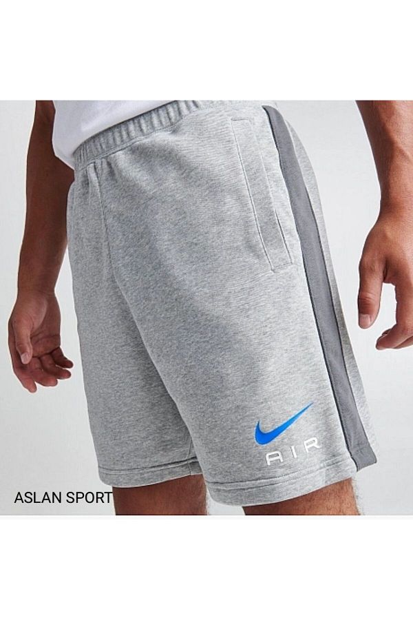 Nike sportswear swoosh shorts store