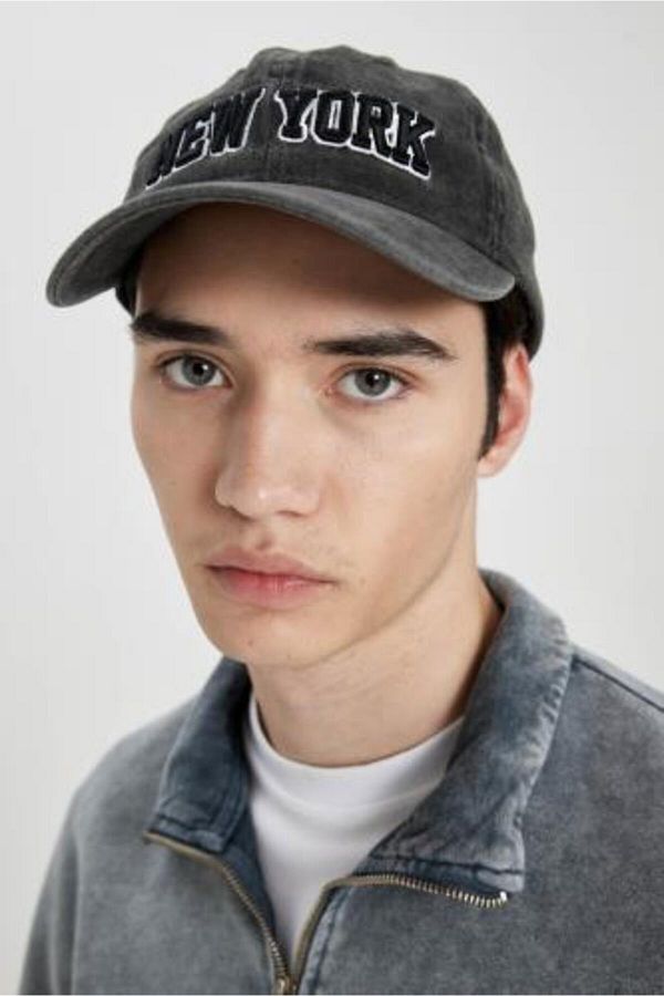 Woven baseball cap on sale