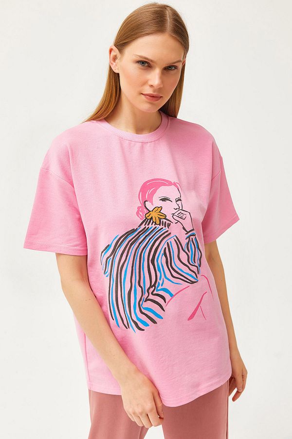 Olalook-Women's Pink Girl Printed Oversize T-Shirt TSH-19000799 1