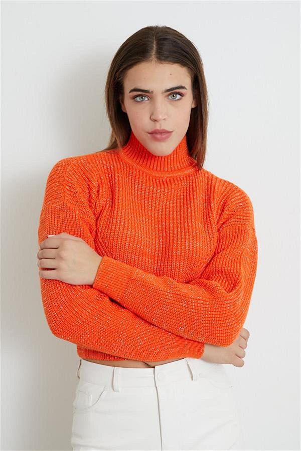 Antaress Orange Patterned Turtleneck Crop Top Trendyol