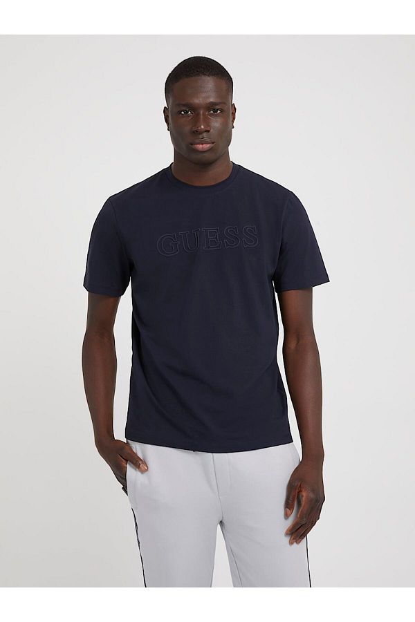 Guess Men s Front Logo Printed T Shirt Trendyol