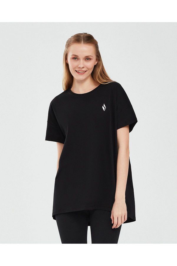 Skechers W Performance Tops Crew Neck Women s Long T Shirt S221 Black Trendyol