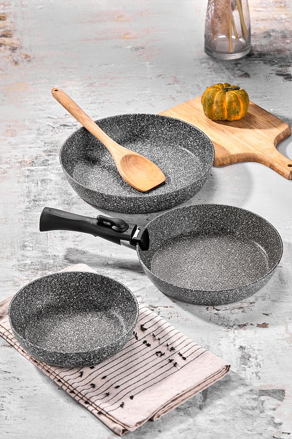Taç-Easy Connect 3-Piece Plug-in Handle Pan Set / Ergonomic Plug-in Handle 1